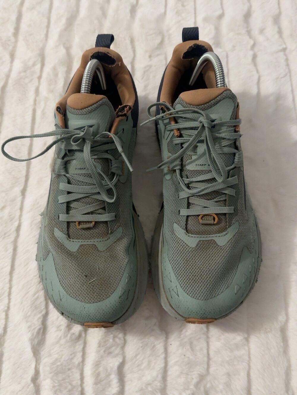 Altra Timp 5 Men's Size 10 Green Trail Running Hiking Shoes Vibram